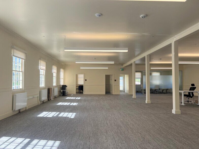 More Photos Of 1163-1167 Gorgas Ave, San Francisco Unknown For Lease