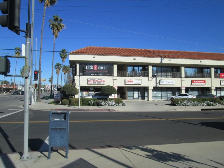 More Photos Of 22156 Sherman Way, Canoga Park Medical For Lease