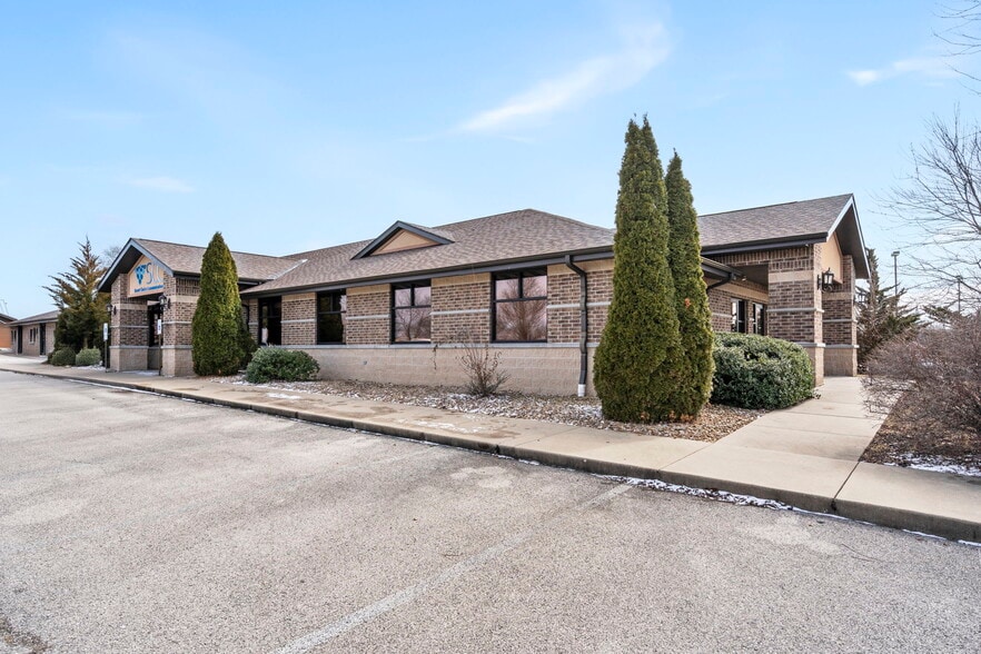 More Photos Of 4136 South Scenic, Springfield Office For Sale