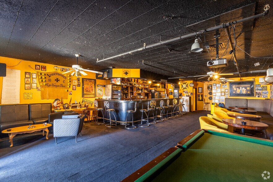 More Photos Of 3640 S Highland Dr, Las Vegas Unknown For Lease