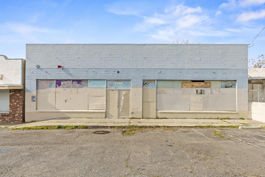 More Photos Of 2980 Myers St, Oroville General Retail For Sale