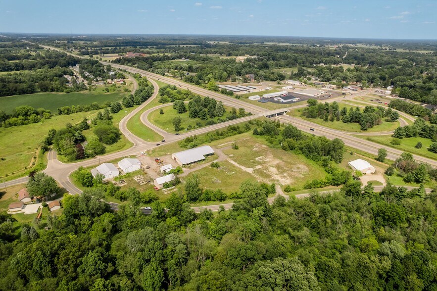 More Photos Of 2511 Bellevue Rd, Leslie Warehouse For Sale