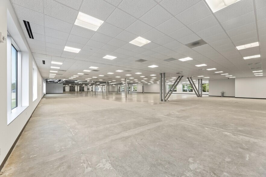 More Photos Of 5700 Democracy Dr, Plano Office For Lease