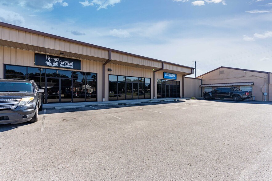 More Photos Of 6520 Fort King Rd, Zephyrhills Storefront Retail Office For Lease