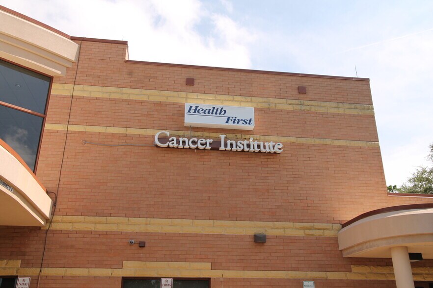 More Photos Of 561 N Washington Ave, Titusville Land For Sale