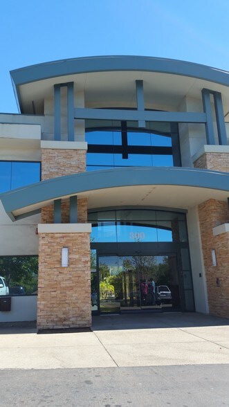More Photos Of 300 Harding Blvd, Roseville Office For Lease