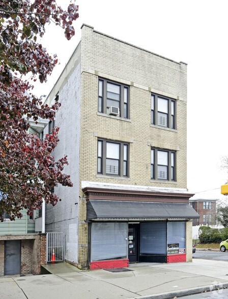 Primary Photo Of 346 Kennedy Blvd, Bayonne Apartments For Lease