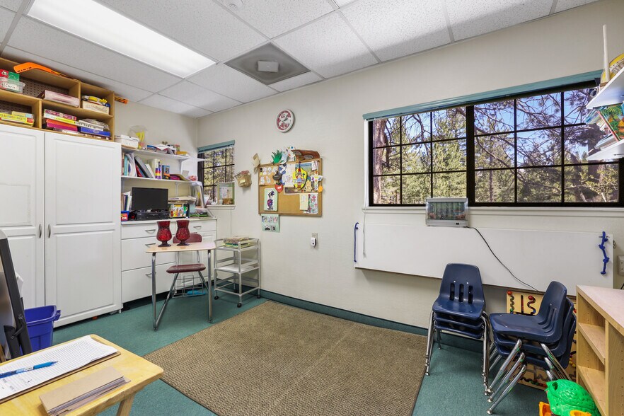 More Photos Of 807 Emerald Bay Rd, South Lake Tahoe Office For Sale