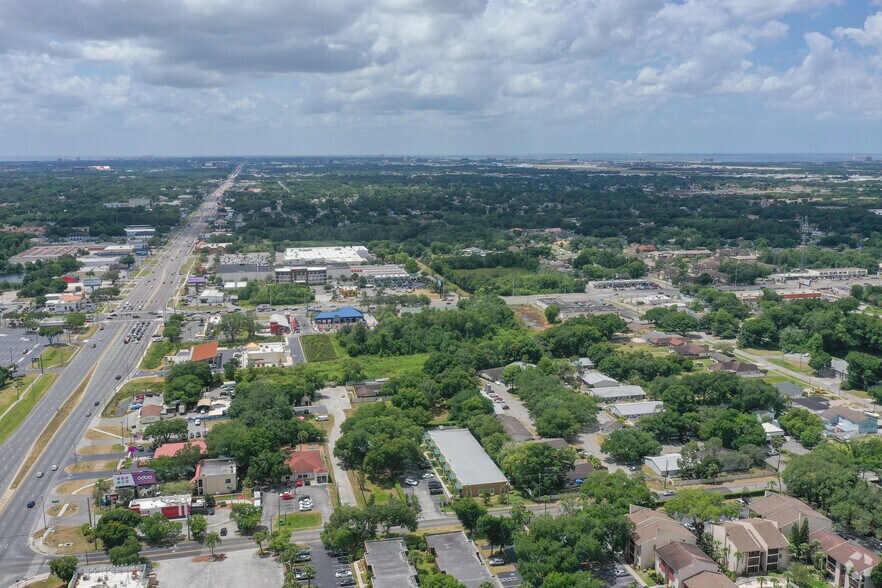 More Photos Of 3830-3842 W Humphrey St, Tampa Medical For Lease