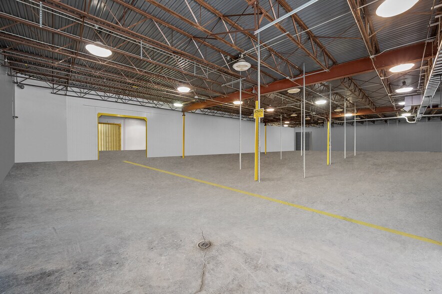 More Photos Of 805 E 13th St, Wilmington Manufacturing For Sale