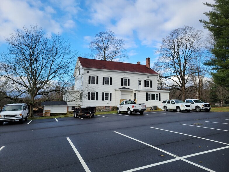 More Photos Of , Campbell Hall Office For Sale