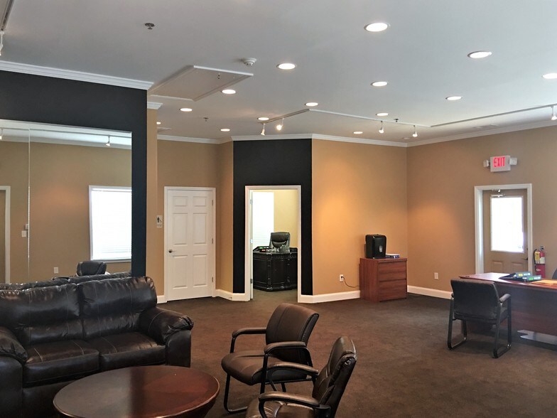 More Photos Of 367 Athens Hwy, Loganville Medical For Lease