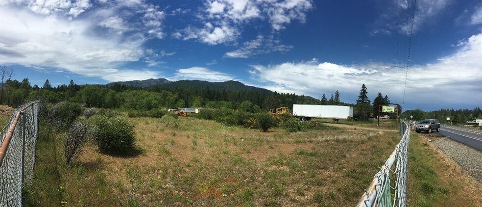 More Photos Of 18264 Redwood Hwy, Selma Land For Sale