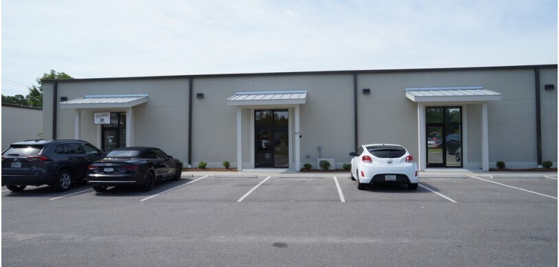 Primary Photo Of 63 Schinger Ave, Ridgeland Light Distribution For Lease