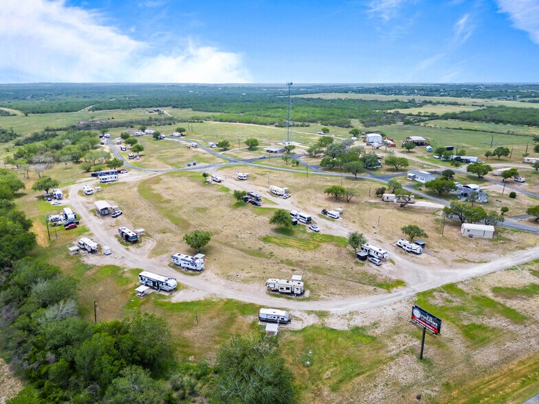 More Photos Of 3117 Highway 281, George West Specialty For Sale