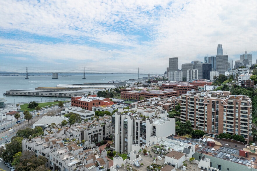 More Photos Of 150-156 Lombard St, San Francisco Apartments For Lease