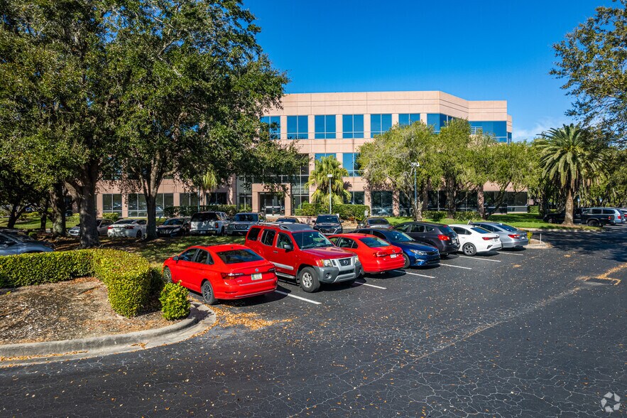 More Photos Of 4210 Metro Pky, Fort Myers Office For Lease