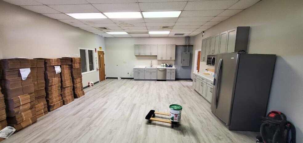 More Photos Of 4890 Raley Rd, Macon-Bibb Medical For Sale