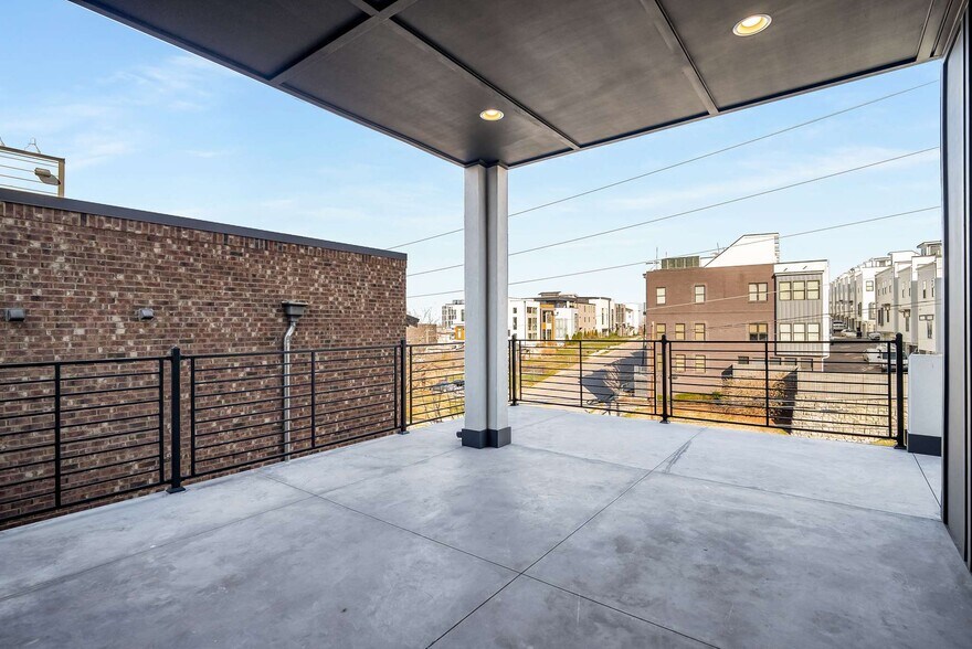 More Photos Of 1017 12th Ave S, Nashville Apartments For Sale