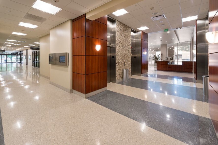 More Photos Of 1213 Hermann Dr, Houston Medical For Lease