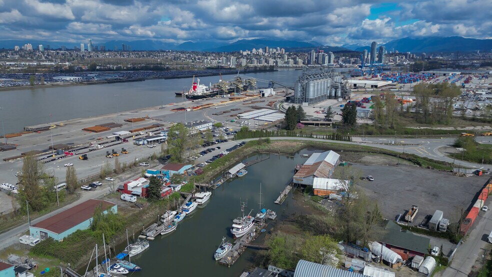 More Photos Of 9505 Gunderson Rd, Delta Industrial For Sale