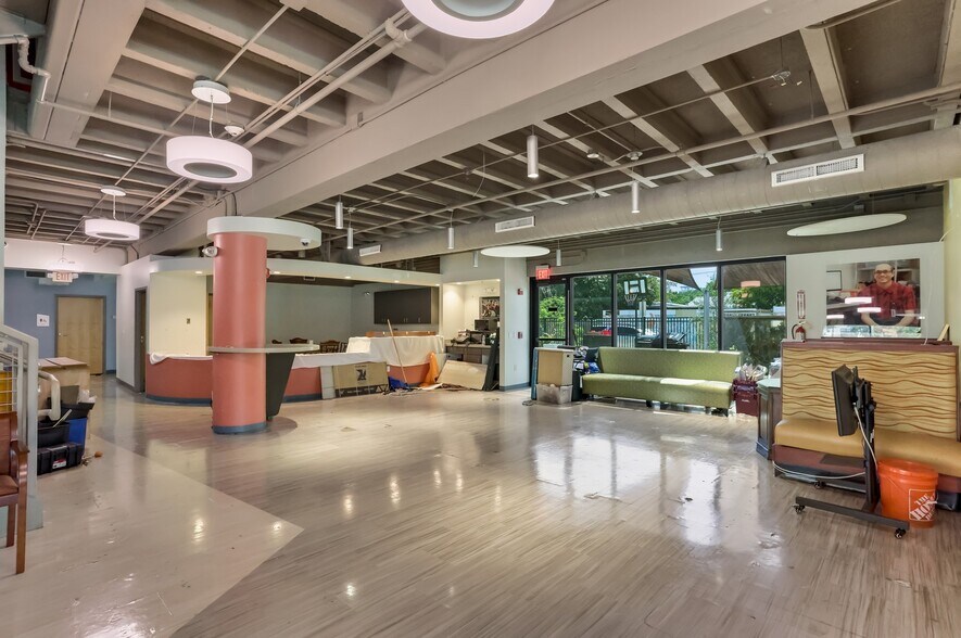 More Photos Of 400 N Andrews Ave, Fort Lauderdale Medical For Lease