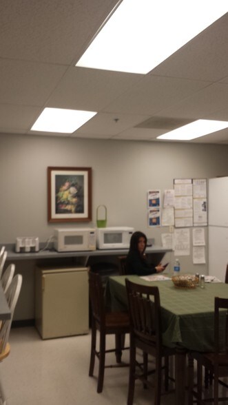 More Photos Of 1634 White Cir, Marietta Light Distribution For Sale