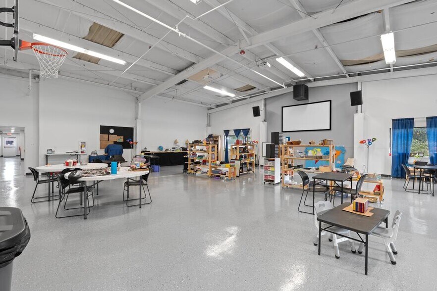 More Photos Of 171 Racetrack Rd, McDonough Daycare Center For Sale