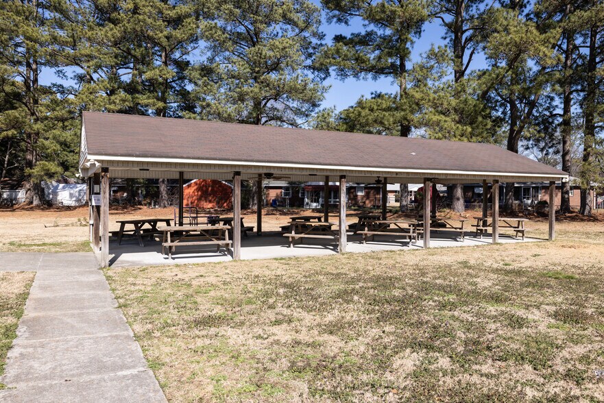 More Photos Of 6220 Portsmouth Blvd, Portsmouth Religious Facility For Sale