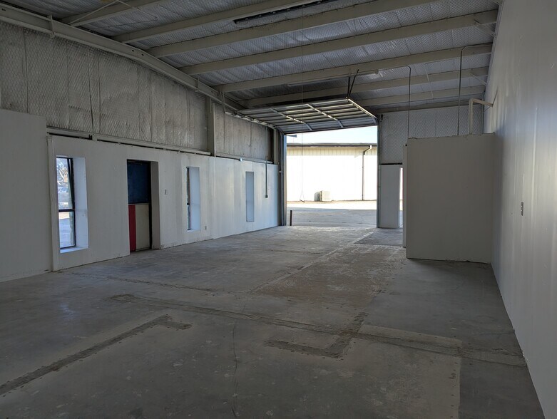 More Photos Of 1511 Brandi Ln, Round Rock Unknown For Lease
