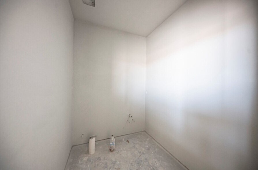 More Photos Of 14050 W Silver Fox Trl, Odessa Warehouse For Lease