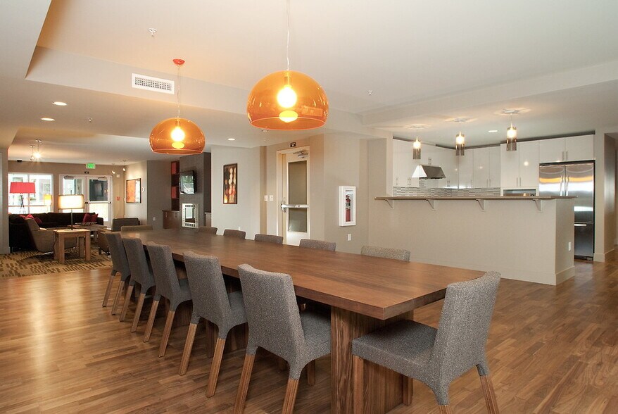 More Photos Of 523 Broadway E, Seattle Apartments For Lease