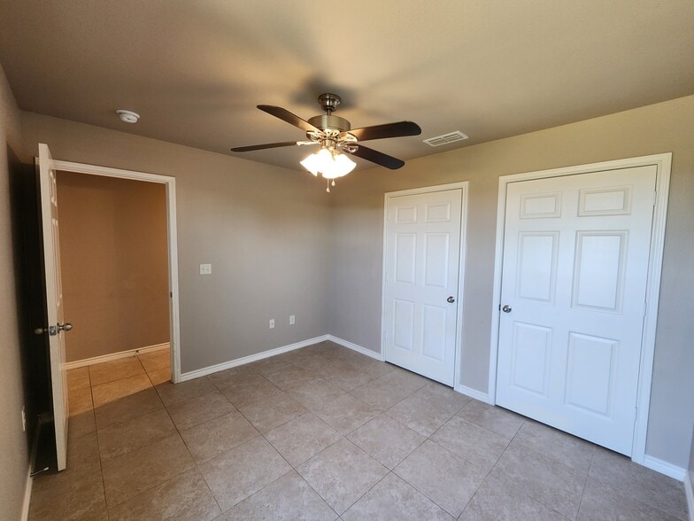 More Photos Of 14144 County Road 4115, Lindale Multifamily For Sale