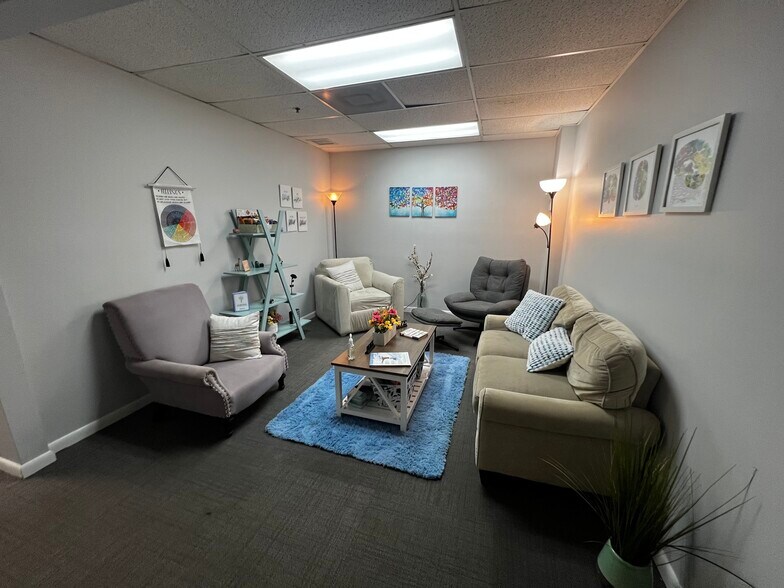 More Photos Of 5700 Lake Worth Rd, Greenacres Medical For Lease