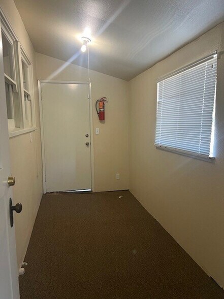 More Photos Of 2010 Jefferson St, Napa Office For Lease