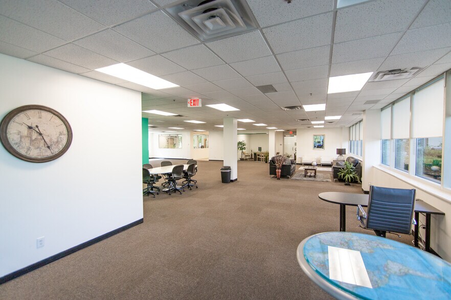 More Photos Of 5314 N 250 W, Provo Office For Lease