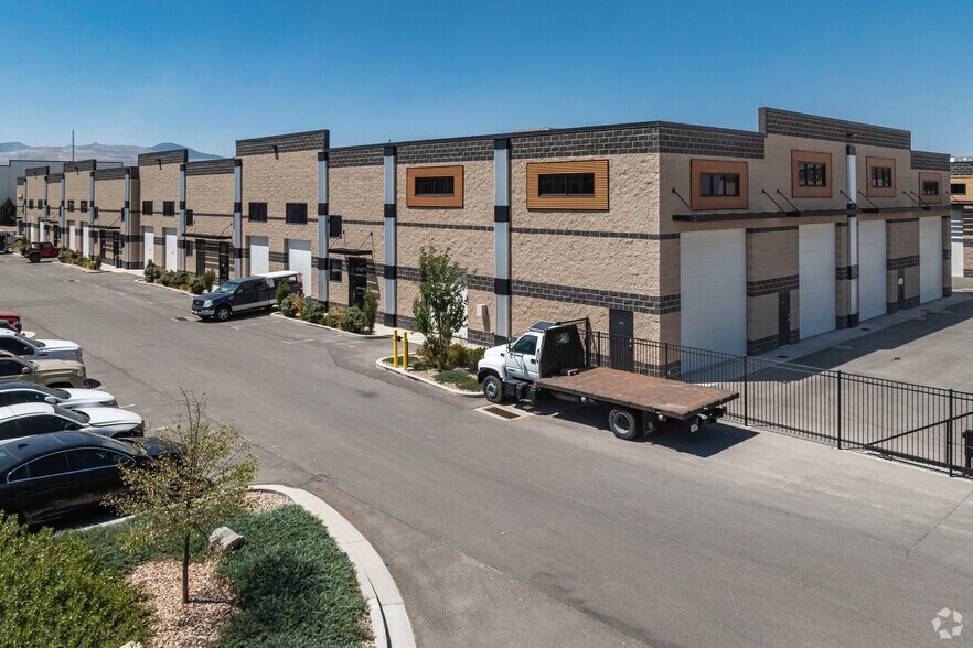 More Photos Of 13865 S 2700 W, Bluffdale Flex For Sale