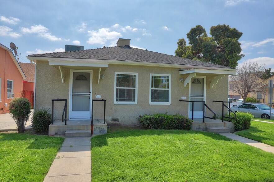 More Photos Of 1004 W Clark Ave, Burbank Apartments For Sale