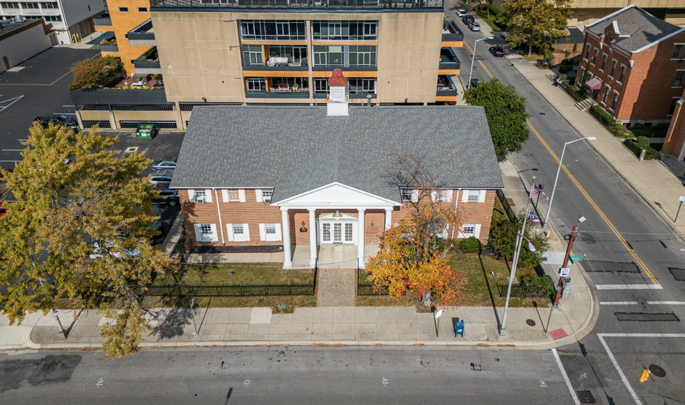 Primary Photo Of 211 S 5th St, Columbus Office For Sale