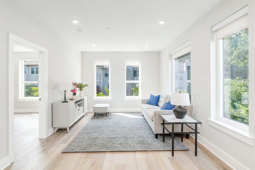 More Photos Of 3503 Midvale Ave, Philadelphia Apartments For Sale