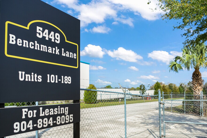 More Photos Of 5449 Benchmark Ln, Sanford Warehouse For Lease