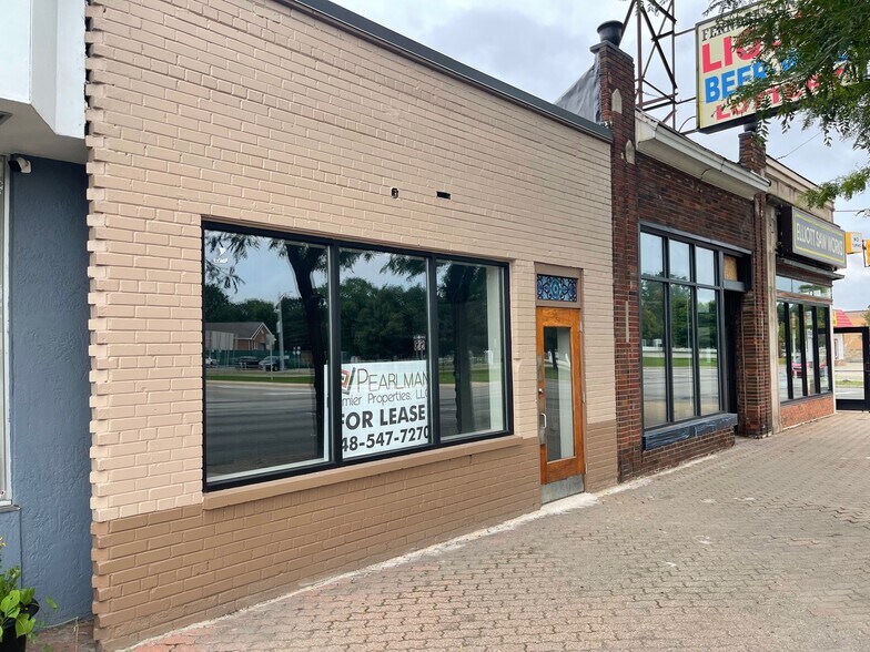 More Photos Of 22008 Woodward Ave, Ferndale Storefront For Lease