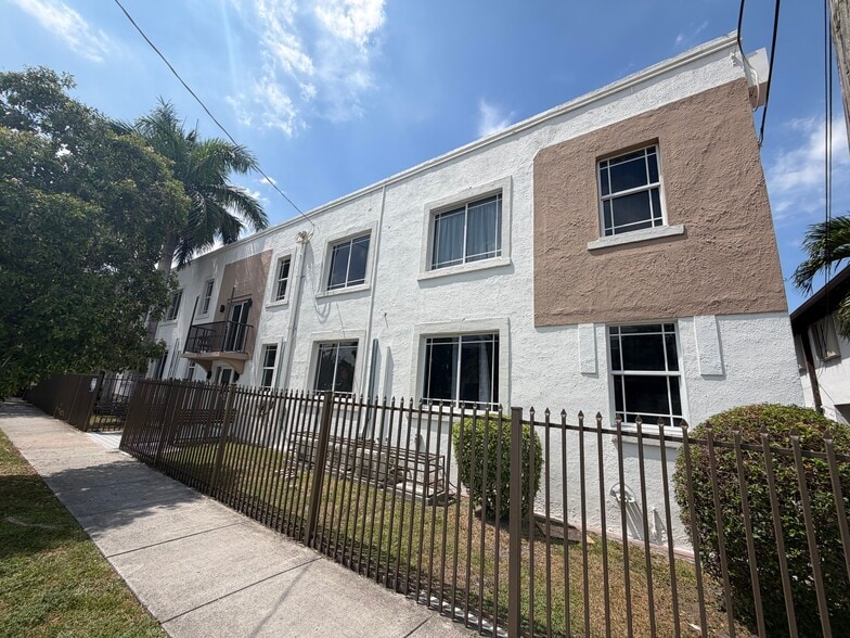More Photos Of 2425 SW 6th St, Miami Apartments For Sale