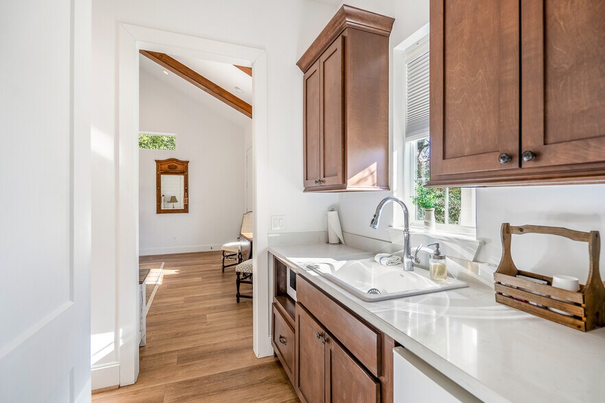 More Photos Of 3603 FM 1725 Rd, Willis Lodge Meeting Hall For Sale