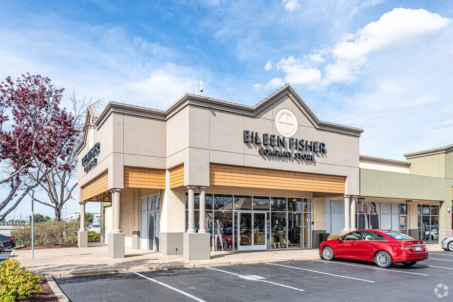 More Photos Of 1245-1299 Marina Blvd, San Leandro Unknown For Lease