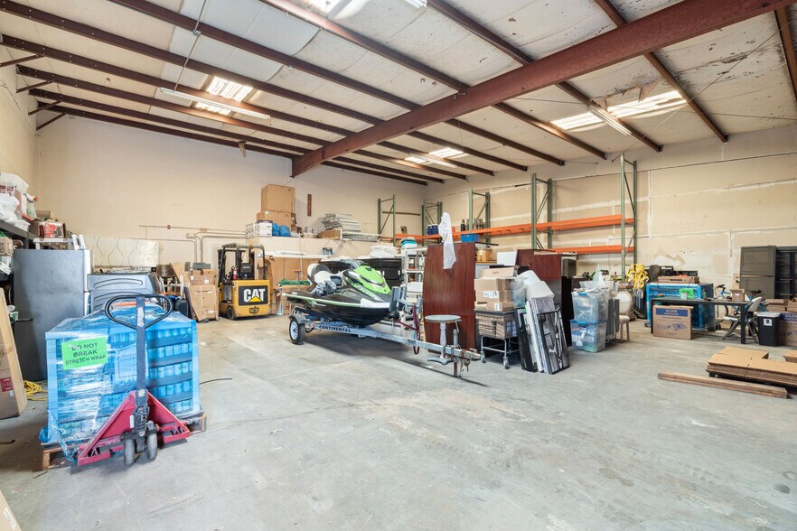 More Photos Of 119 Hollywood Blvd, Fort Walton Beach Flex For Sale