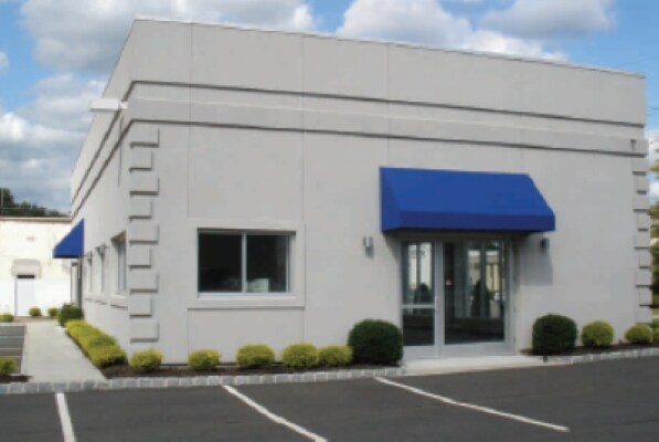 Primary Photo Of 207 W Central Ave, Maywood Showroom For Lease