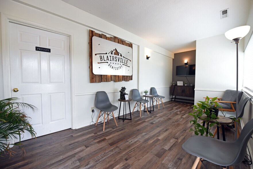 More Photos Of 10 Deer Crossing Trl, Blairsville Office For Lease