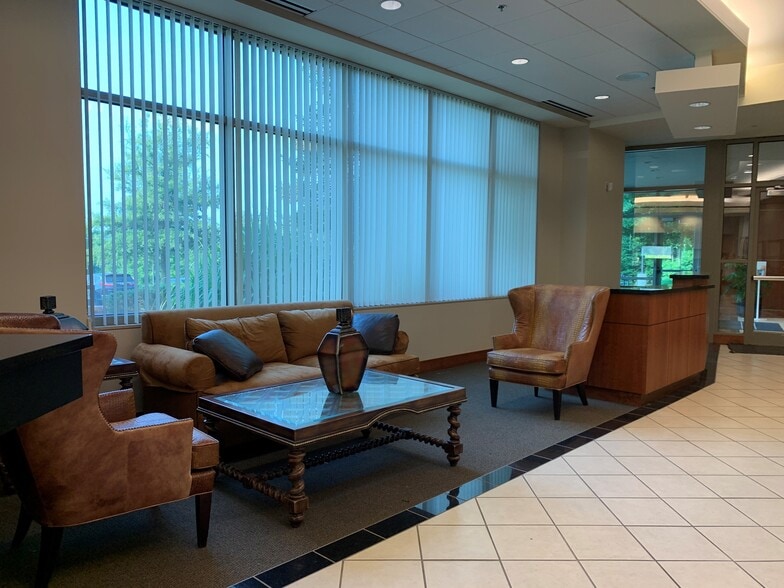 More Photos Of 4100 Corporate Center Dr, Springdale Office For Lease