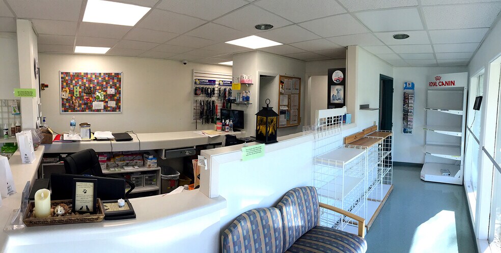 More Photos Of 7530 Mineral Point Rd, Madison General Retail For Sale